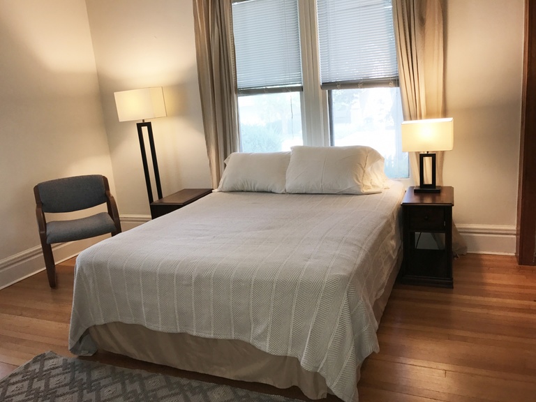 2017nwbedroom_0.jpeg