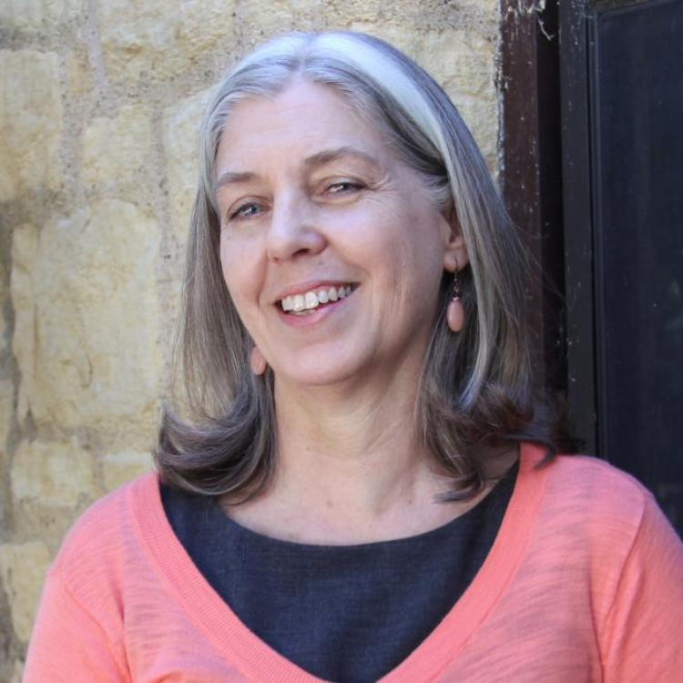 Teresa Mangum