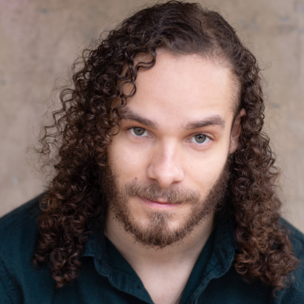 Joshua Turner headshot