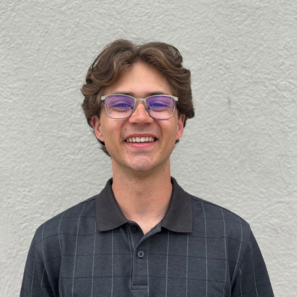 Adam Deters headshot