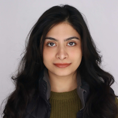 Aimen Hameed headshot